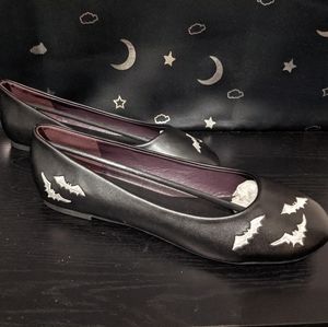 Banned Black and white bat flats